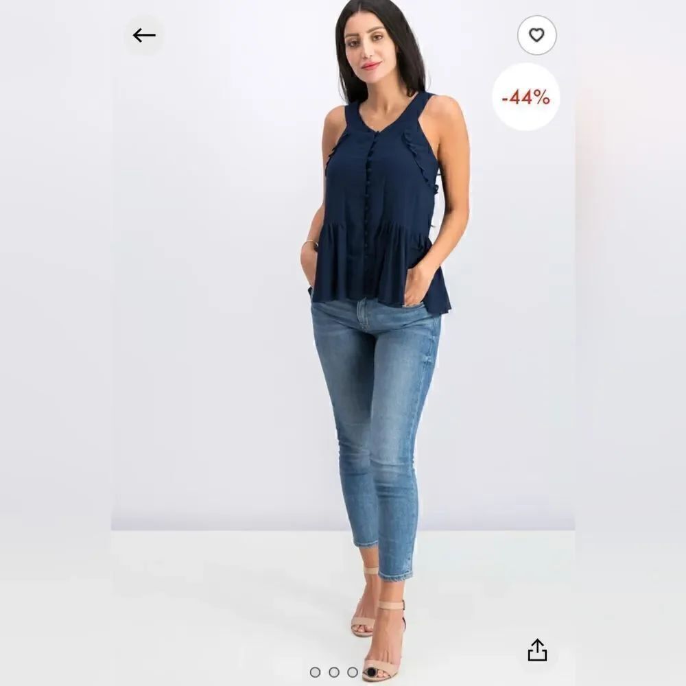 Romeo and Juliet couture Navy Tank top MSRP $118
